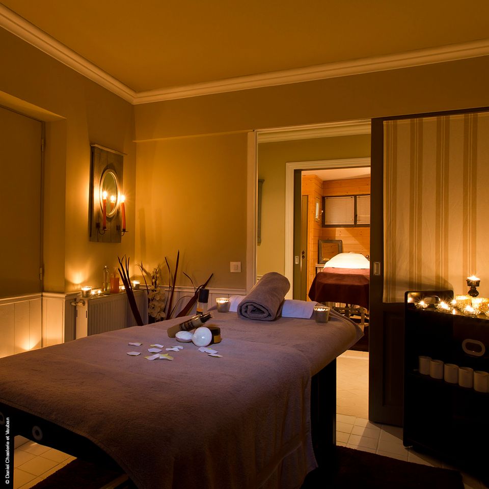 Massage Center in Karachi DHA Phase 2